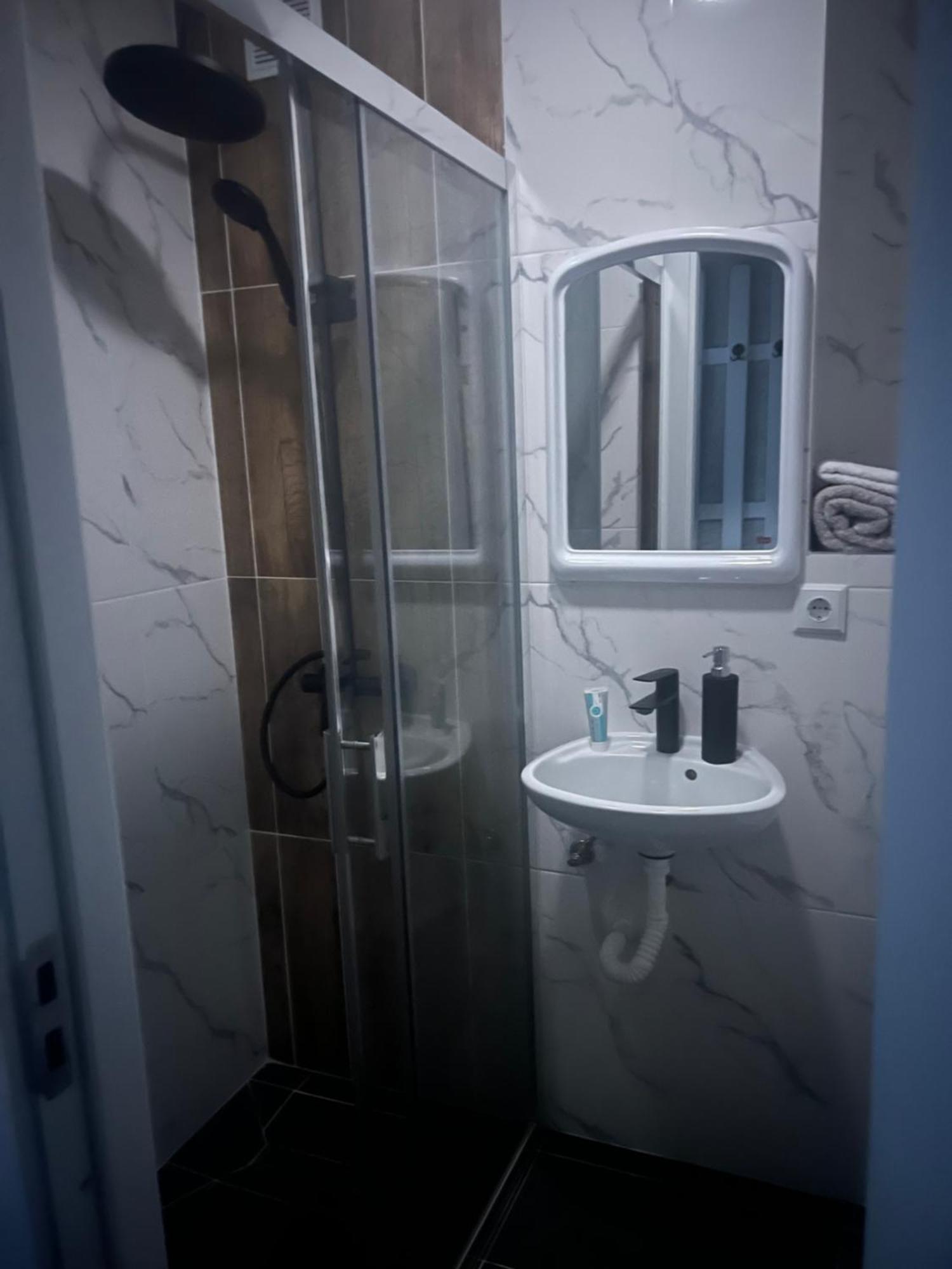 Apartament 2 Camere Baia Mare Exteriör bild