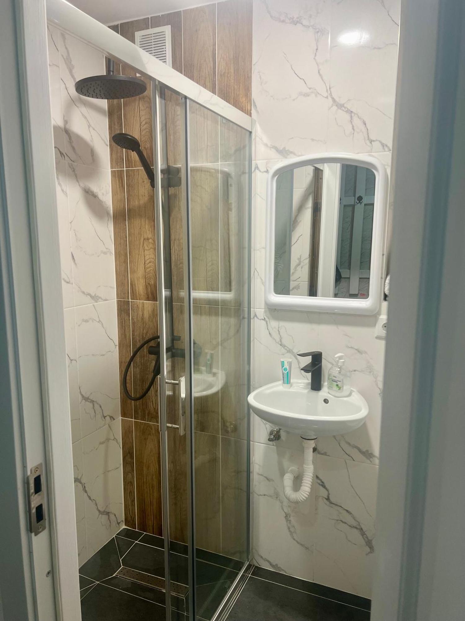 Apartament 2 Camere Baia Mare Exteriör bild